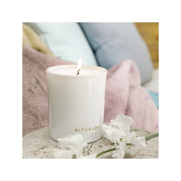 THE RITUAL OF SAKURA Scented Candle... THE RITUAL OF SAKURA Scented Candle...